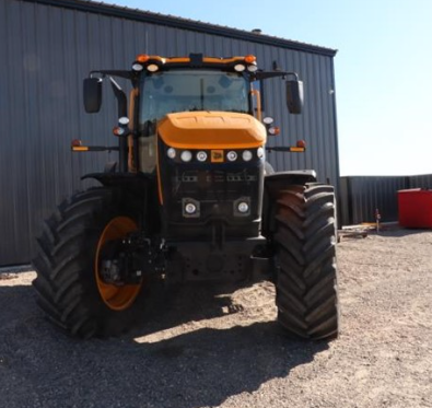 2024 JCB FASTRAC 8330