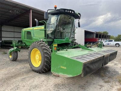 2022 JOHN DEERE W235